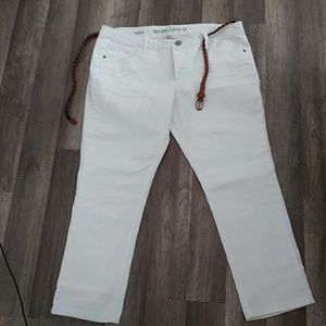 5/$20 🌹White Skinny Crop Jeans